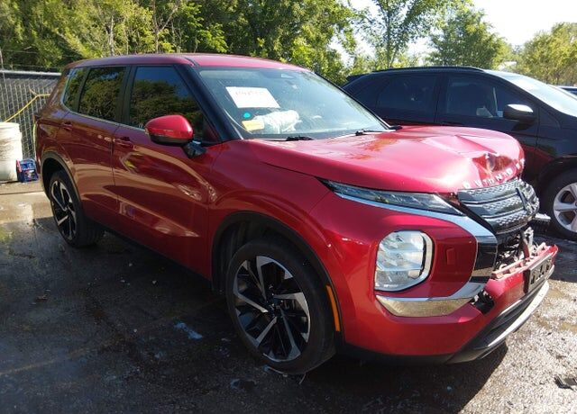 2022 MITSUBISHI Outlander