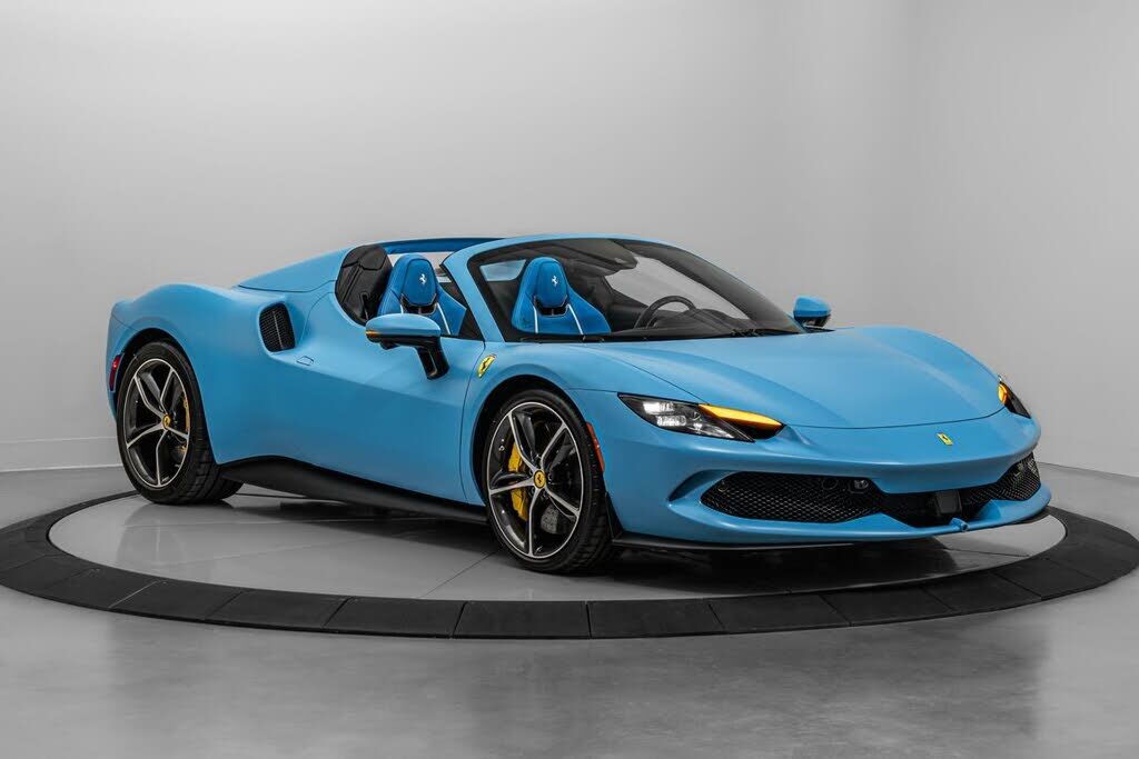 2025 FERRARI 296 GTS