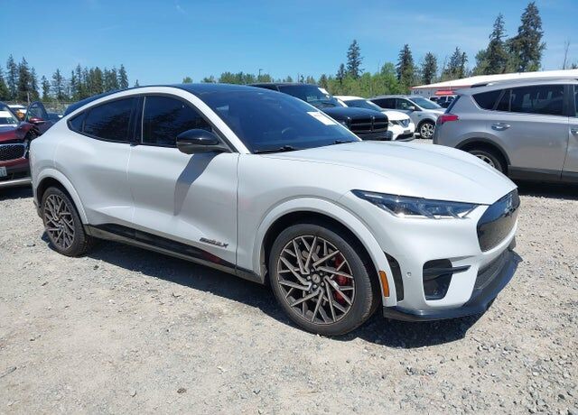 2021 FORD Mach-E
