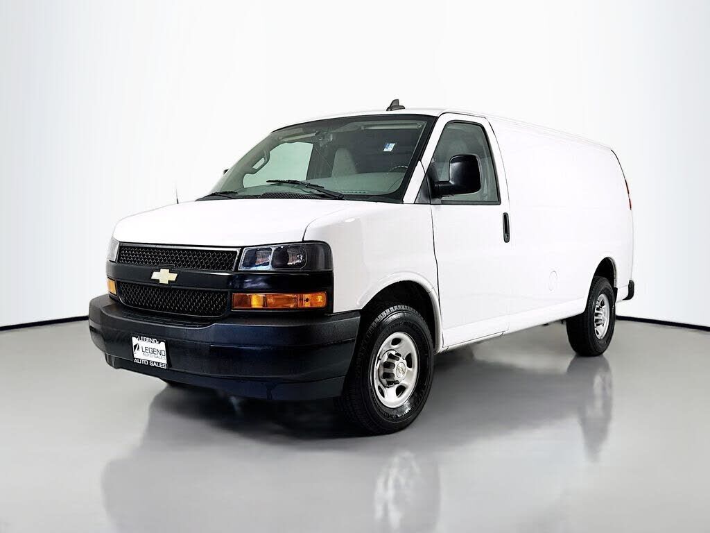 2021 CHEVROLET Express