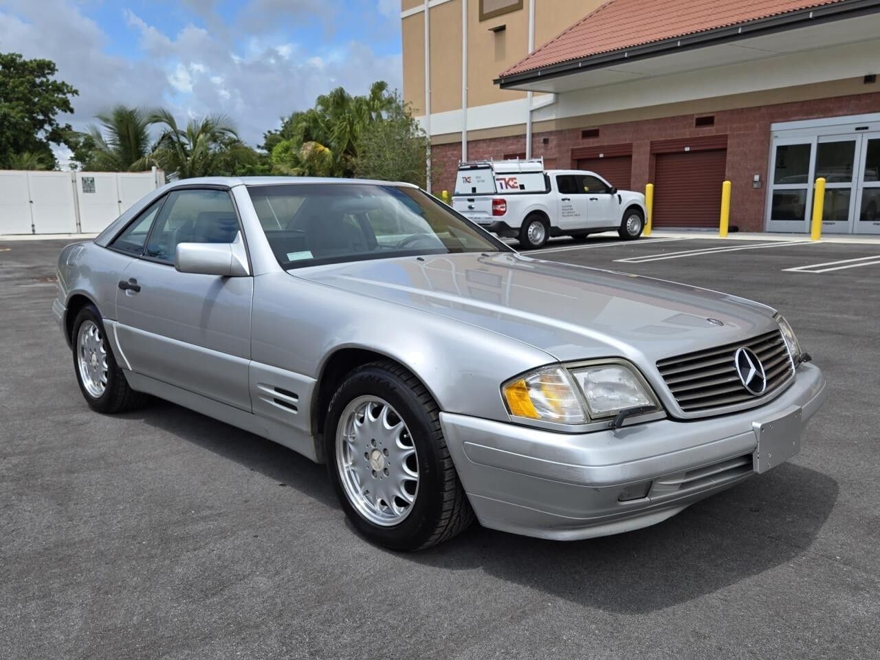 Mercedes-Benz SL-Class