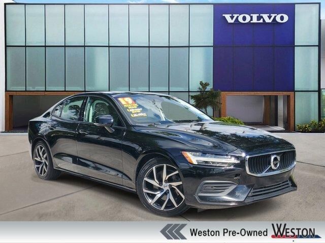 2019 VOLVO S60