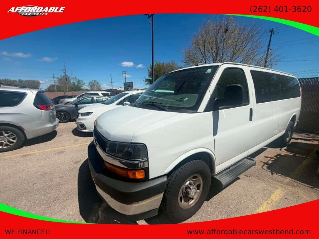 2019 CHEVROLET Express