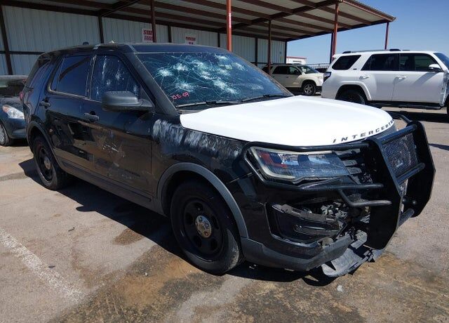 2019 FORD Explorer