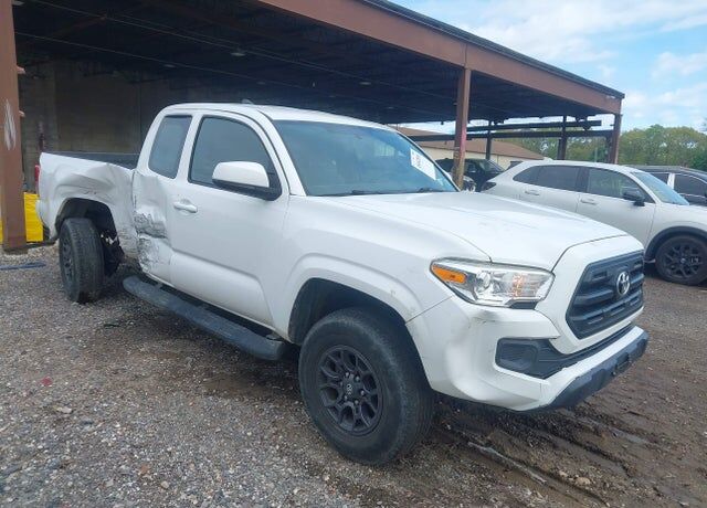 2016 TOYOTA Tacoma