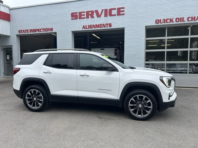 2025 GMC Terrain