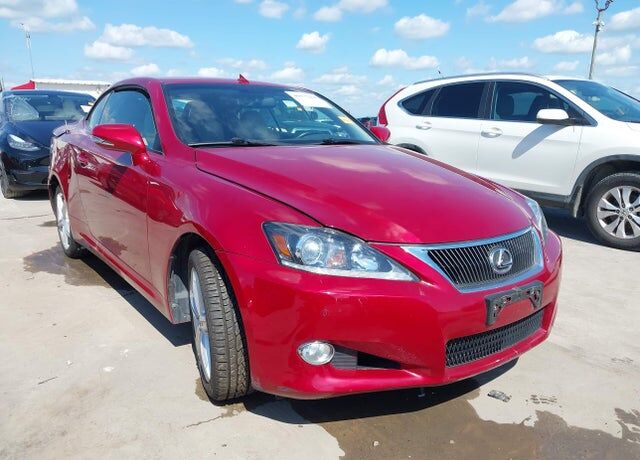 2013 LEXUS IS