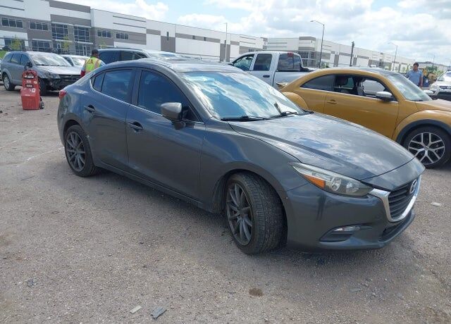 2017 MAZDA Mazda3
