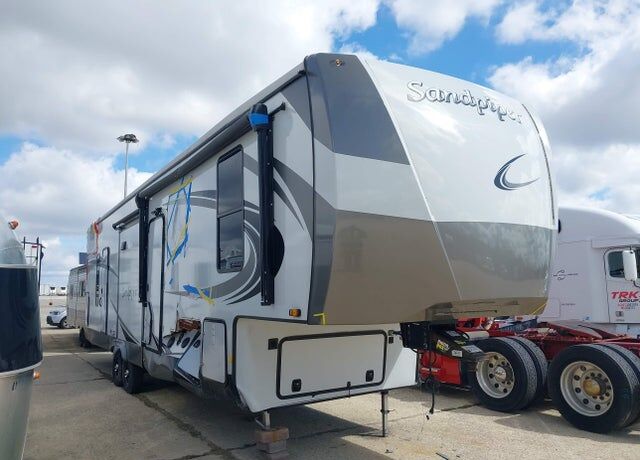 2022 FOREST RIVER Sandpiper Towables