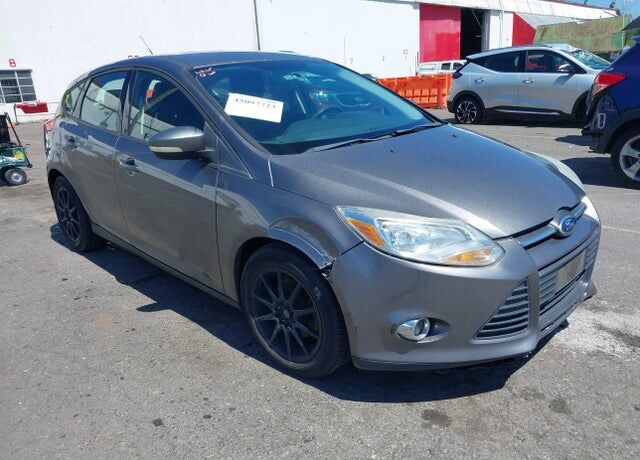 2012 FORD Focus