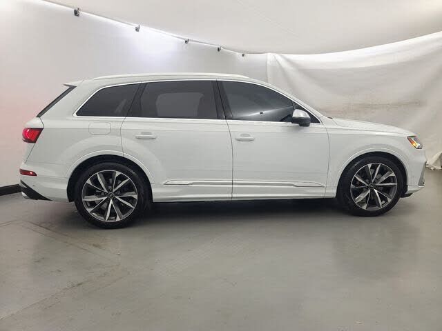 2022 Audi SQ7