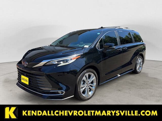2023 TOYOTA Sienna