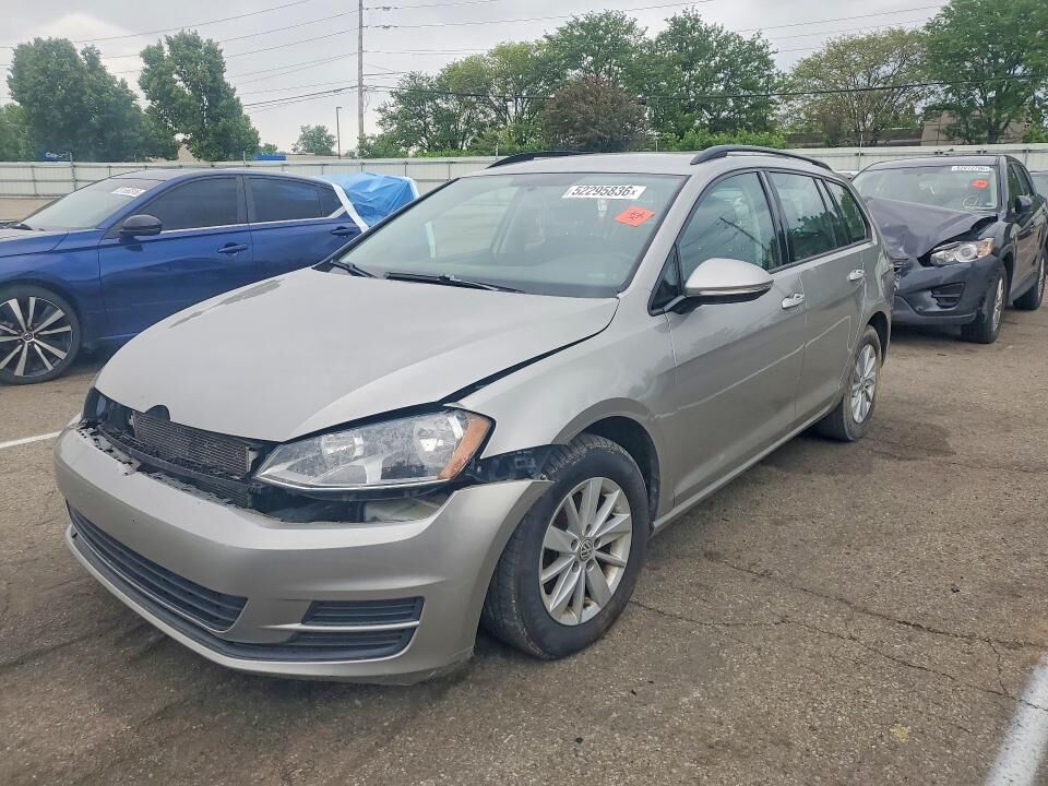 2016 VOLKSWAGEN Golf SportWagen