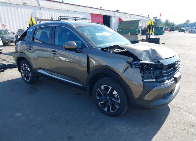2025 NISSAN Kicks