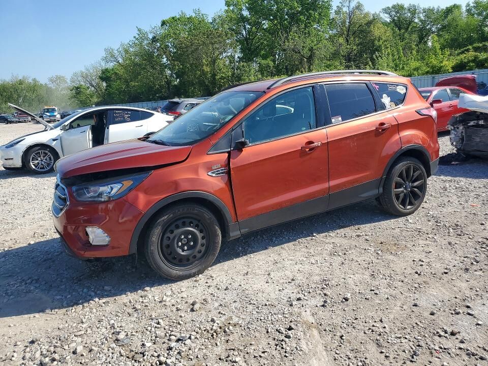 2019 FORD Escape
