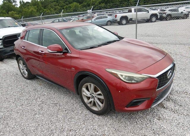 2017 INFINITI QX30