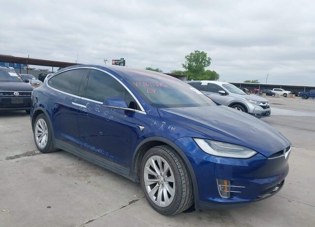 2021 TESLA Model X
