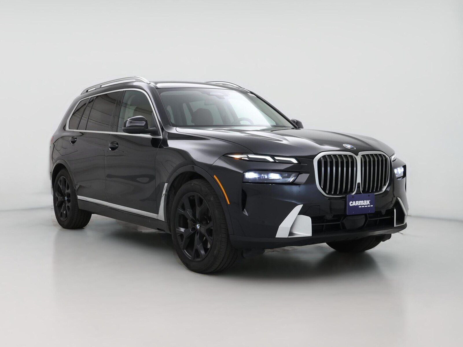 2023 BMW X7