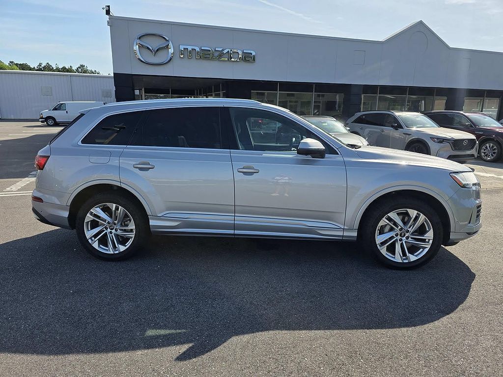 2021 Audi Q7