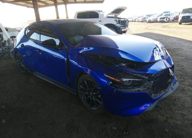 2020 MAZDA Mazda3