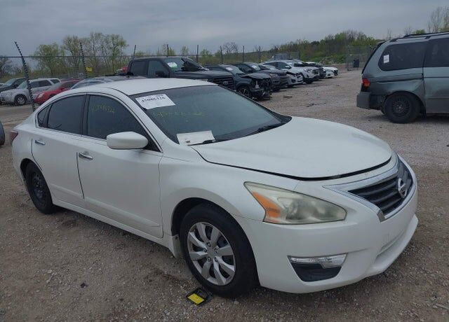 2015 NISSAN Altima
