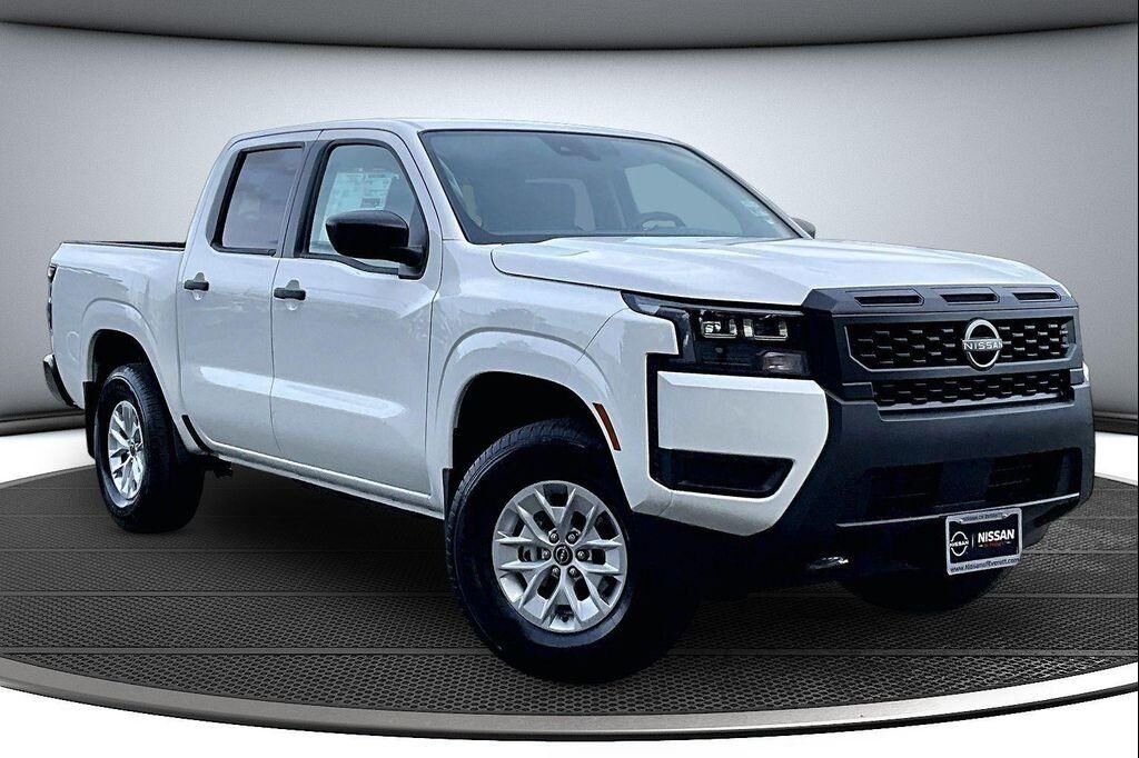 2026 NISSAN Frontier