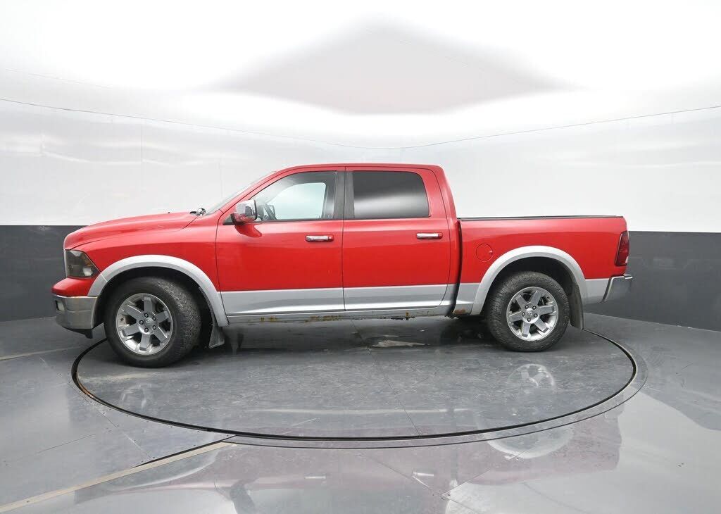 2012 DODGE Ram