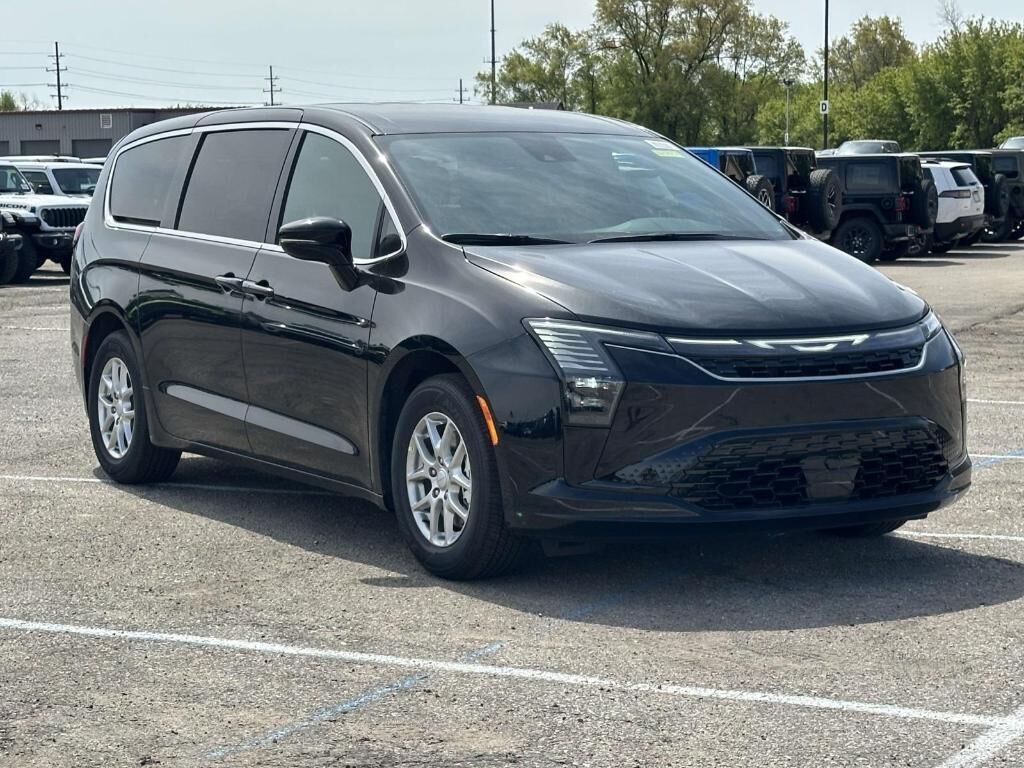 2027 CHRYSLER Pacifica