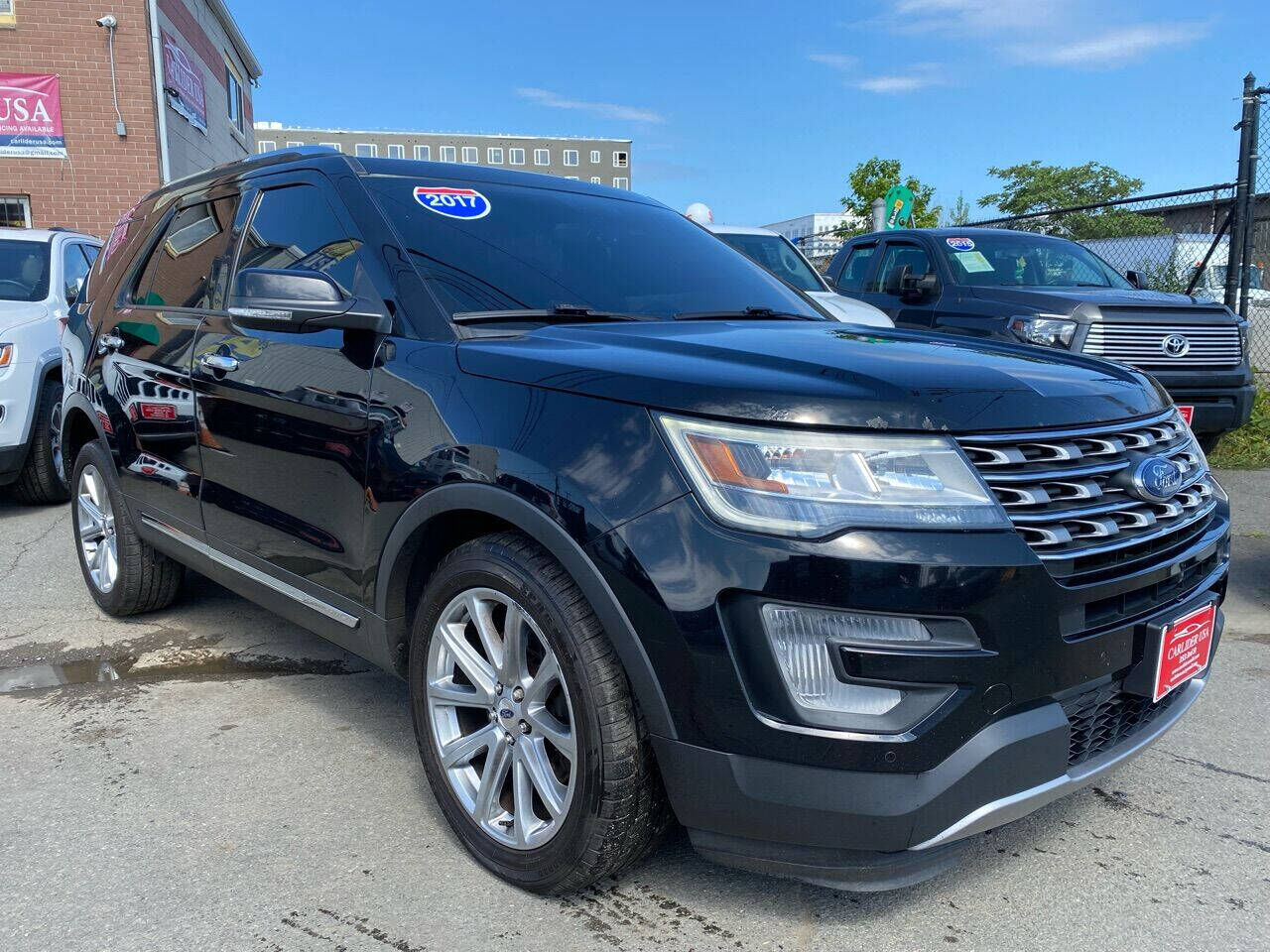 2017 FORD Explorer