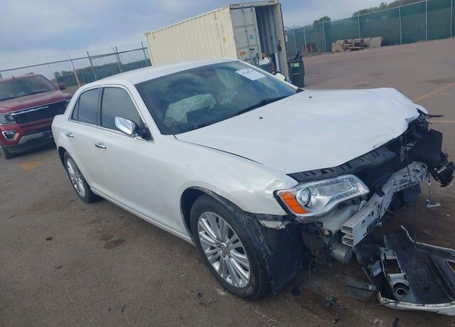 2014 CHRYSLER 300