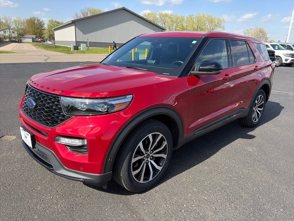 2021 FORD Explorer