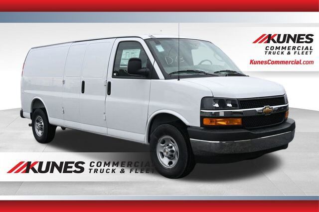 2026 CHEVROLET Express