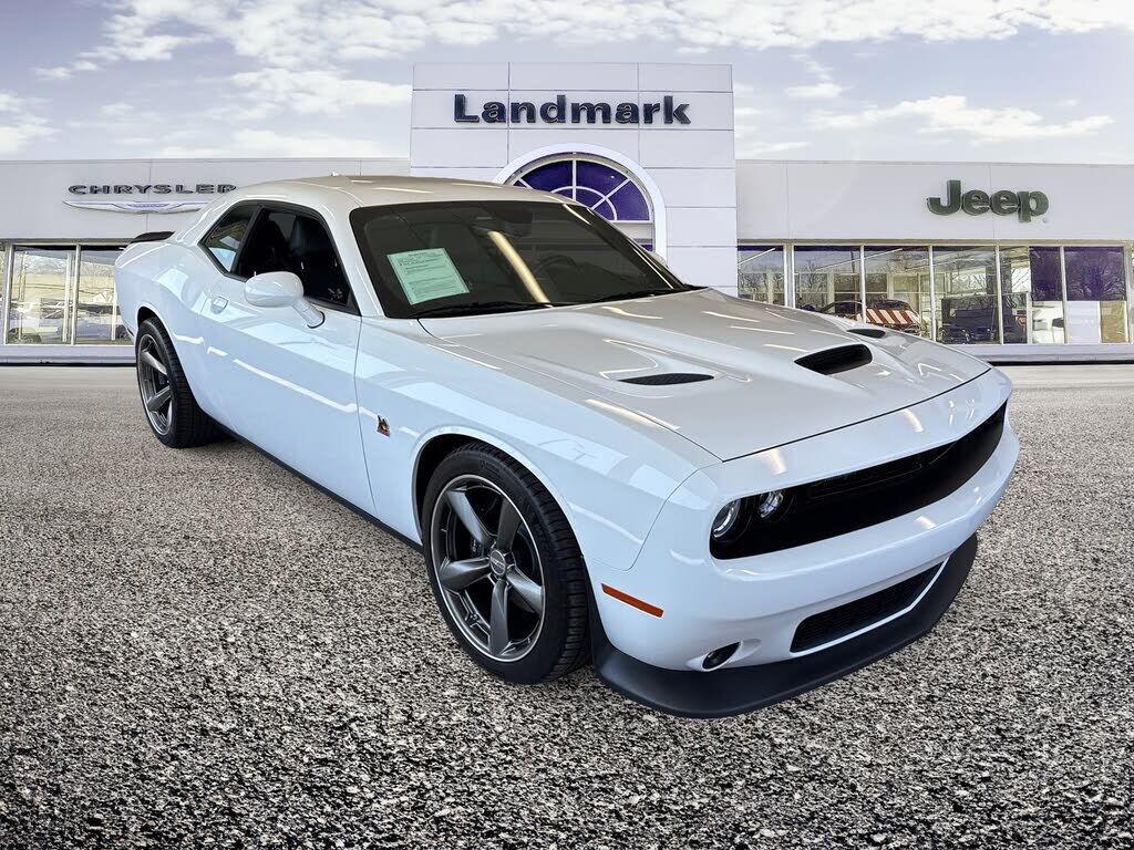 2023 DODGE Challenger
