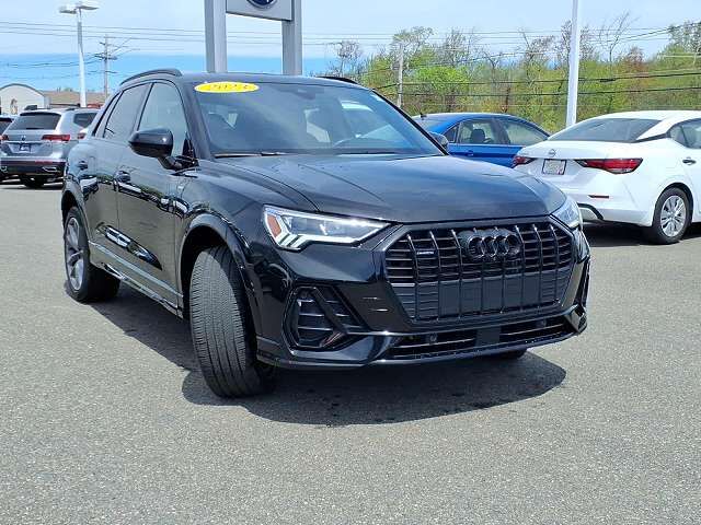 2023 AUDI Q3