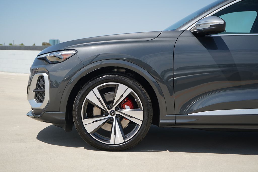 2026 Audi SQ5