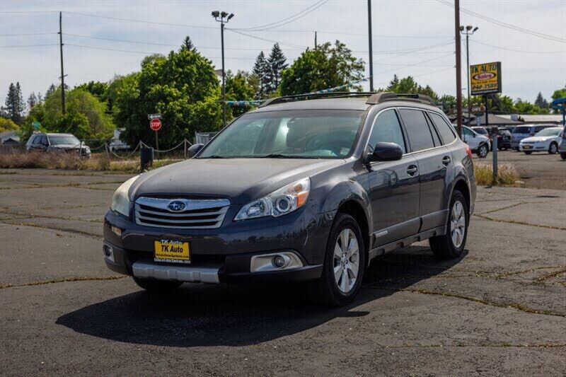 2012 SUBARU Outback