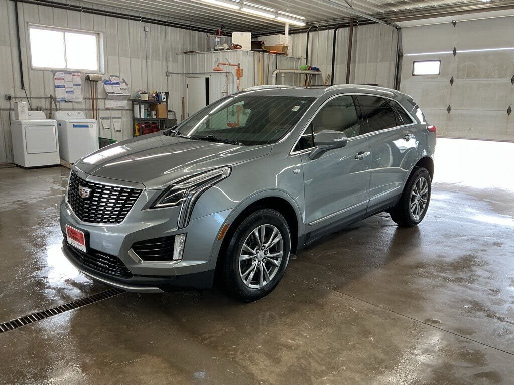 2023 CADILLAC XT5