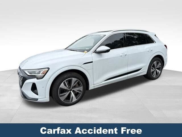 2024 Audi Q8