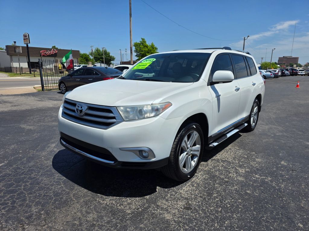 2013 TOYOTA Highlander