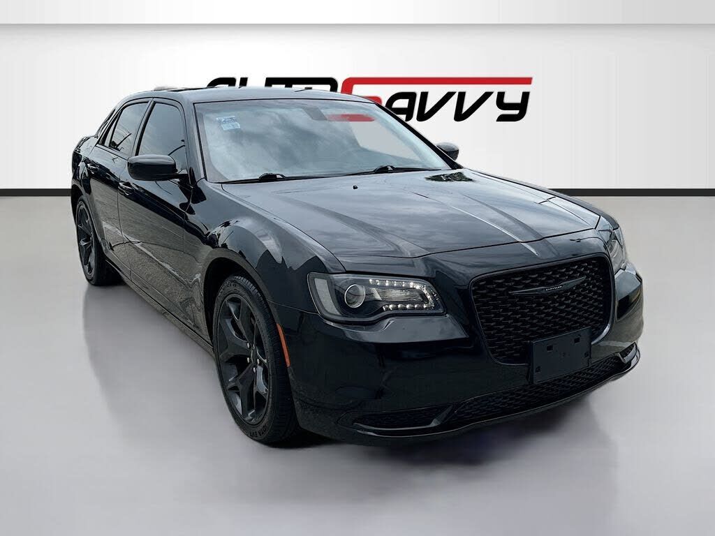 2023 CHRYSLER 300