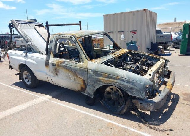 2002 MAZDA B-Series
