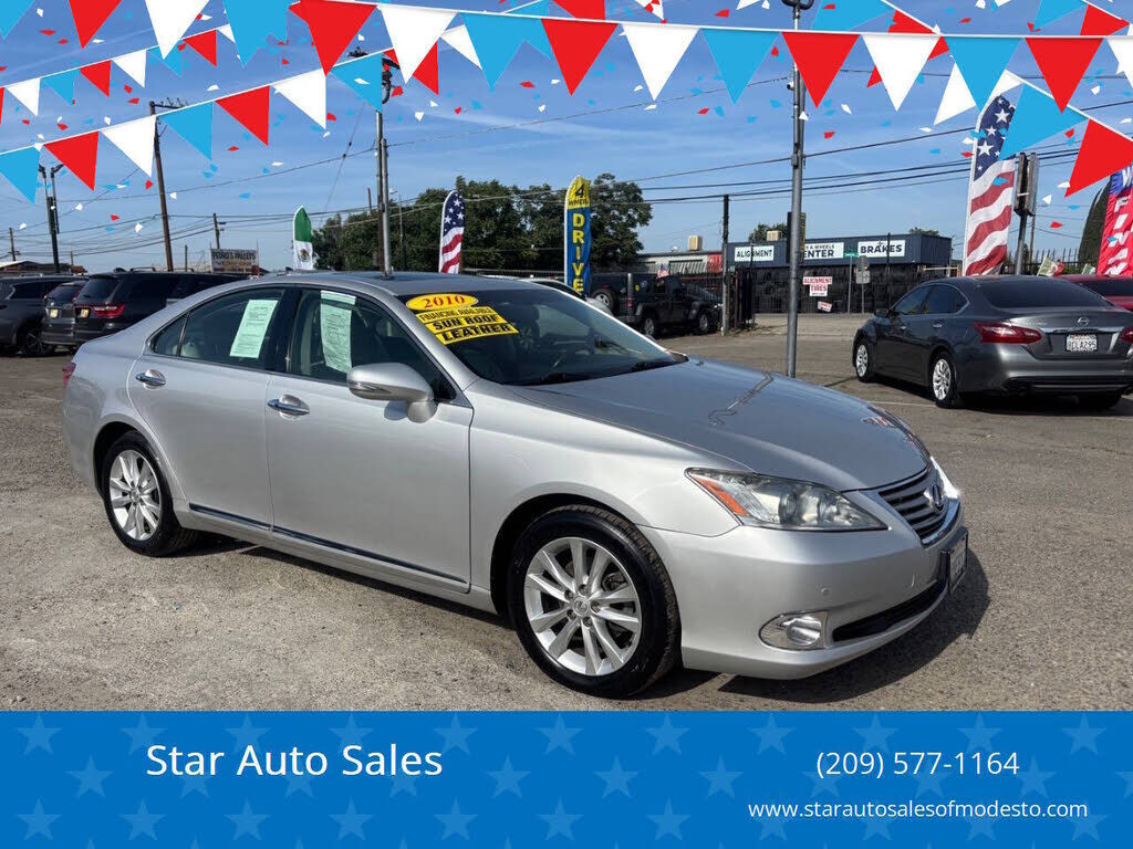 Lexus ES