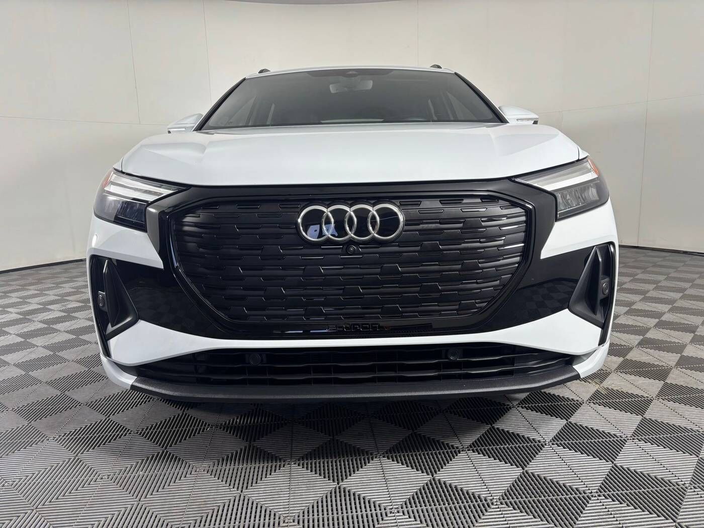 2025 Audi Q4