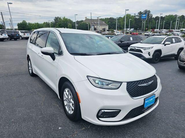 2023 CHRYSLER Pacifica