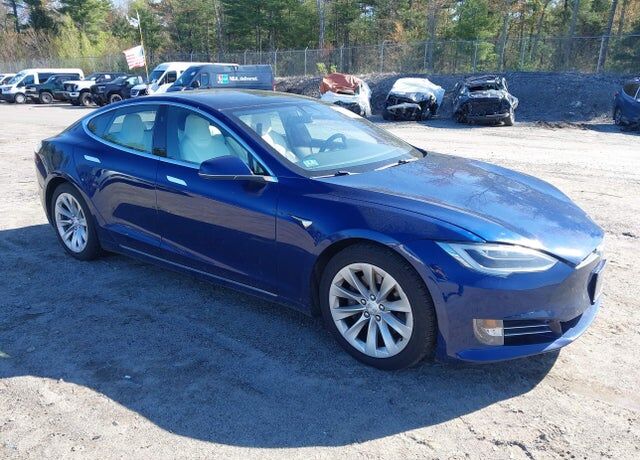 2018 TESLA Model S