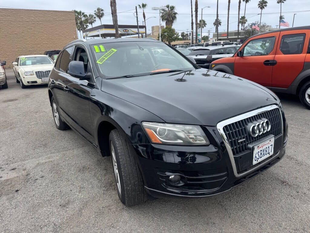 2011 AUDI Q5