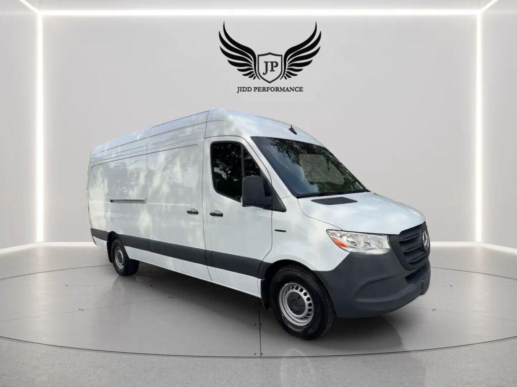 2024 MERCEDES-BENZ eSprinter