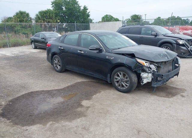 2019 KIA Optima