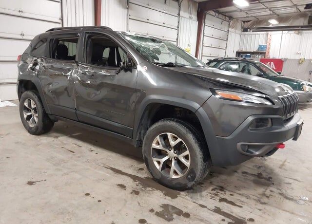 2017 JEEP Cherokee