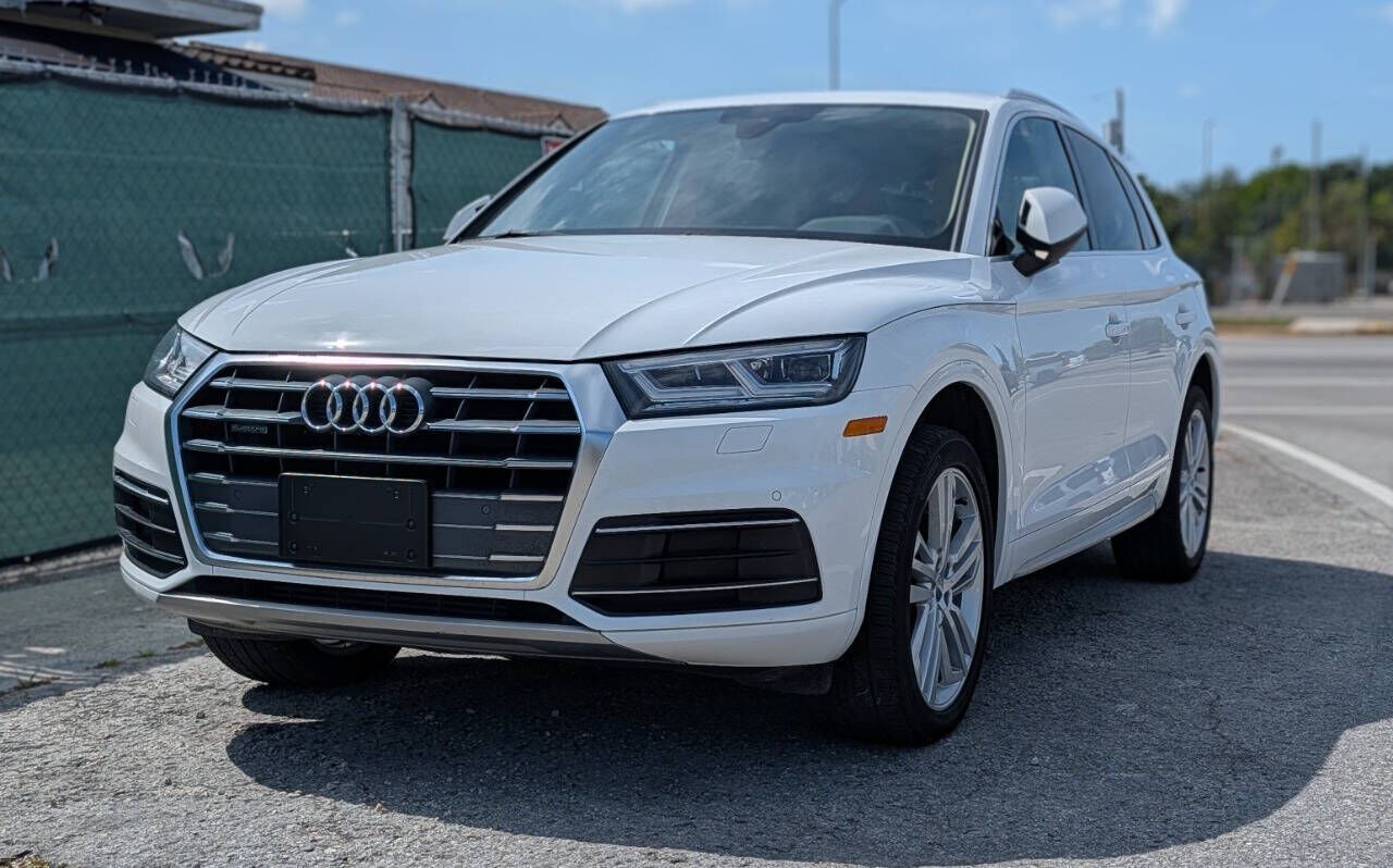2018 AUDI Q5